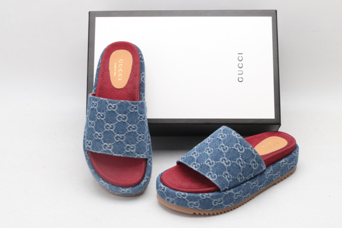 G*u*i slippers