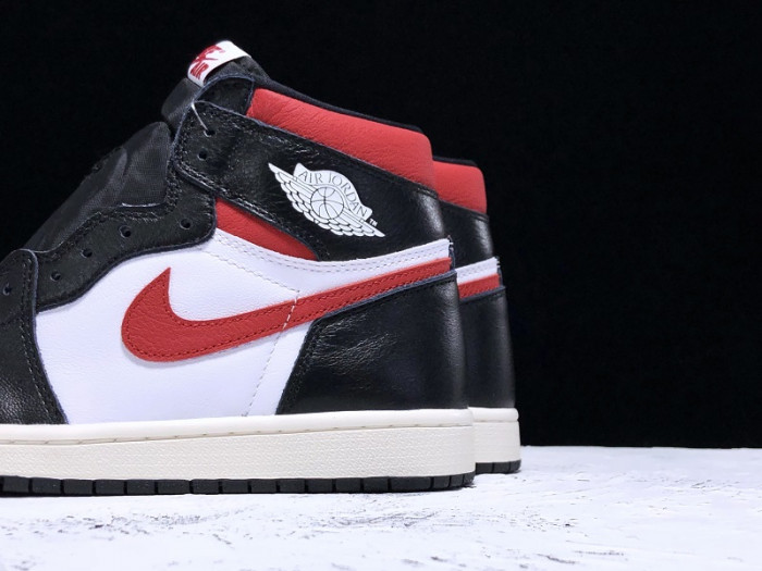 Air Jordan 1 Retro High OG ‘Gym Red’ – 555088 061