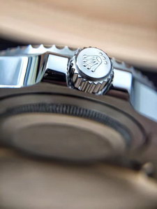 R*l*x watches-002