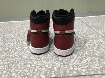 Air Jordan 1 Retro Bred Toe