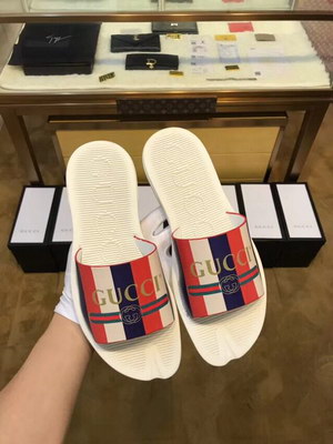 G*u*i slippers(aaa)-276