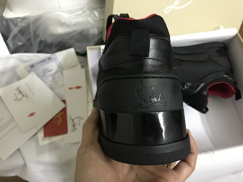 CL Men Shoes-394