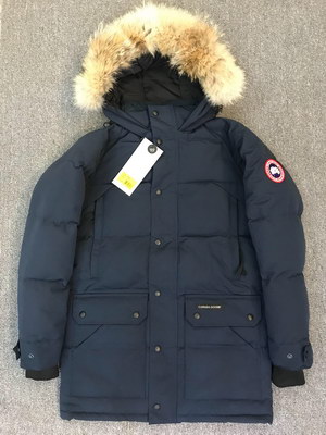Can*a Go*e coat-101