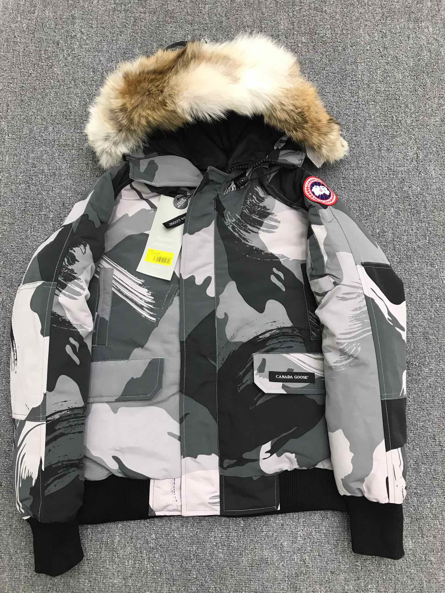 Can*a Go*e coat-01-129