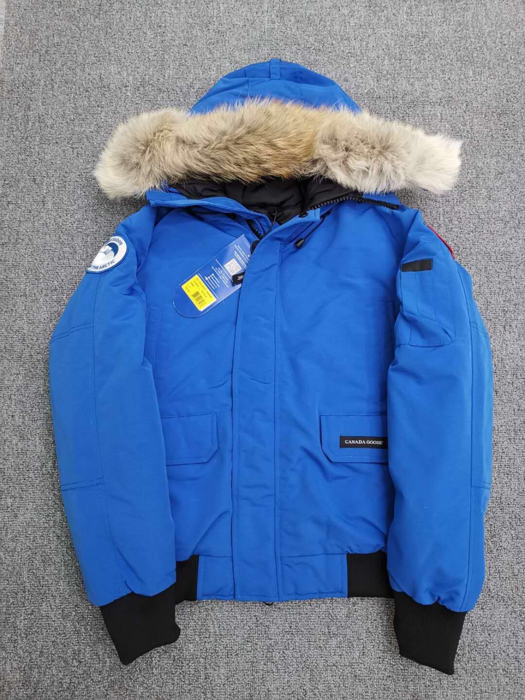 Can*a Go*e coat-01-122