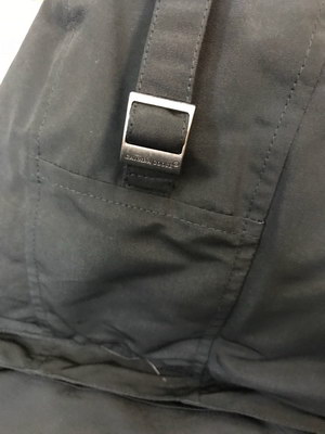 Can*a Go*e coat-150