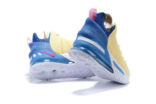 LeBron 18-007