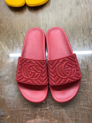 G*u*i slippers women(aaa)-090