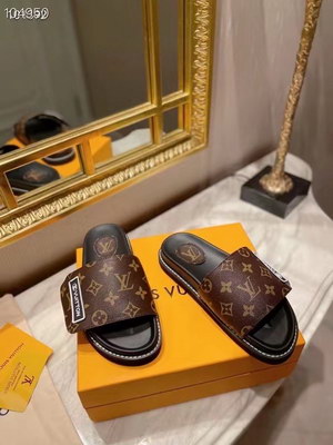 LV Slippers Women(AAA)-024