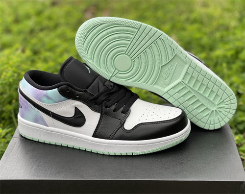 Air Jordan 1 Low-018