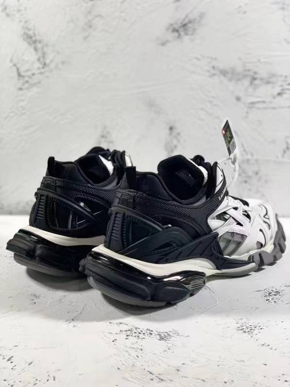 Ba*len*cia*ga shoes aaaa(women)-172