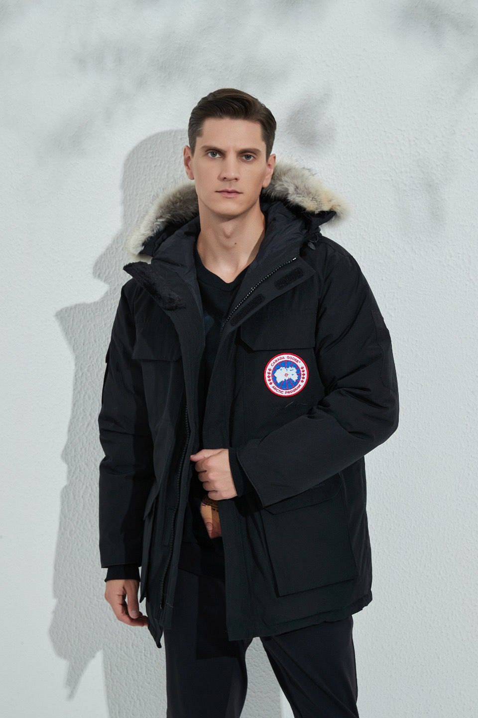Can*a Go*e coat-204