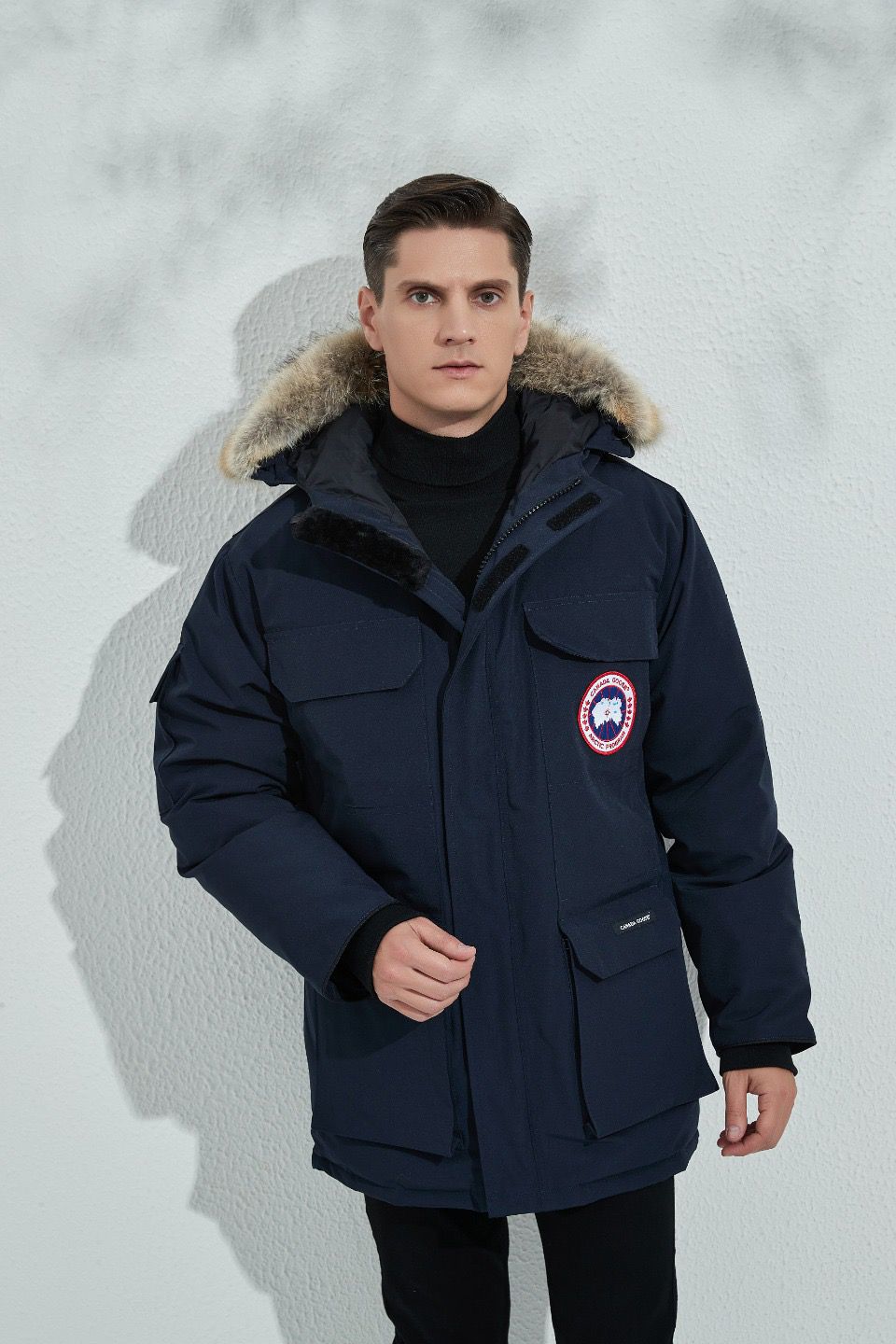 Can*a Go*e coat-205