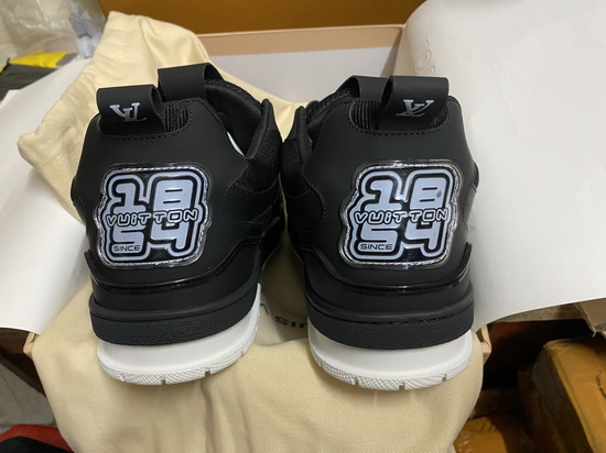 LV Shoes(AAAA)-760