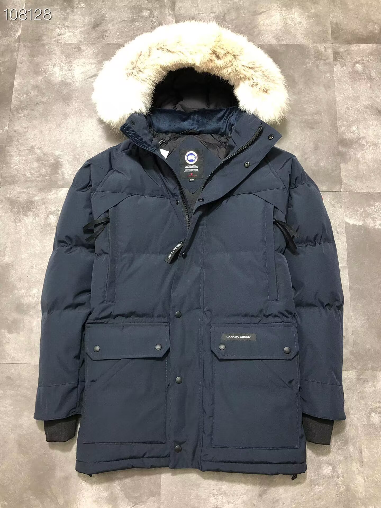 Can*a Go*e coat (e30)-222