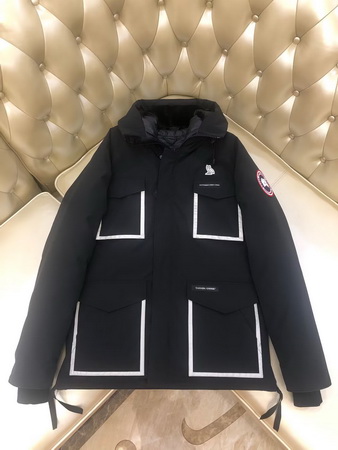 Can*a Go*e coat-213