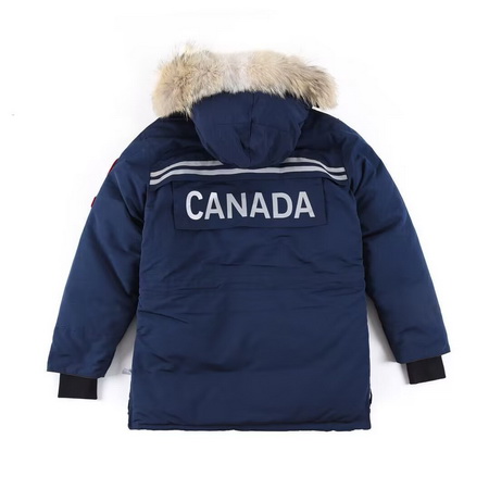 Can*a Go*e coat-209