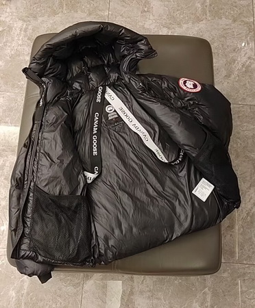 Can*a Go*e coat (2252)-220