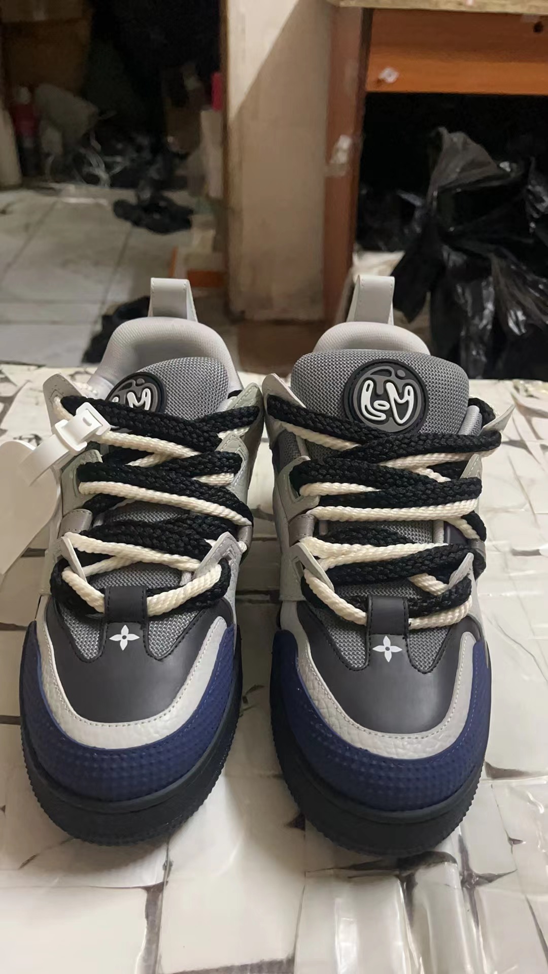 LV Shoes(AAA)-935