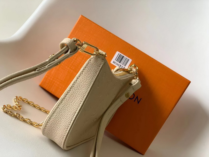 LV Handbags AAA(Women)-146