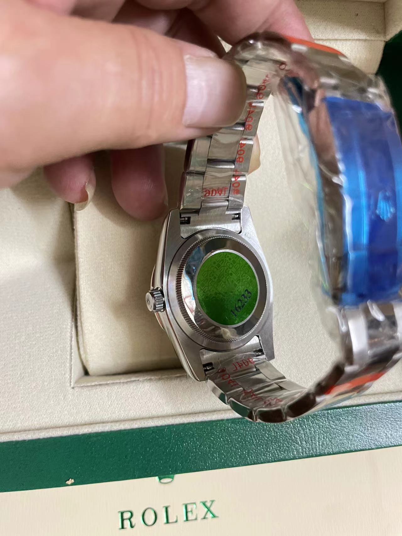 R*l*x watches-153
