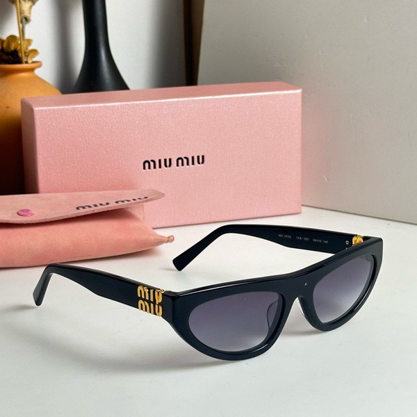 M*um*u-1096