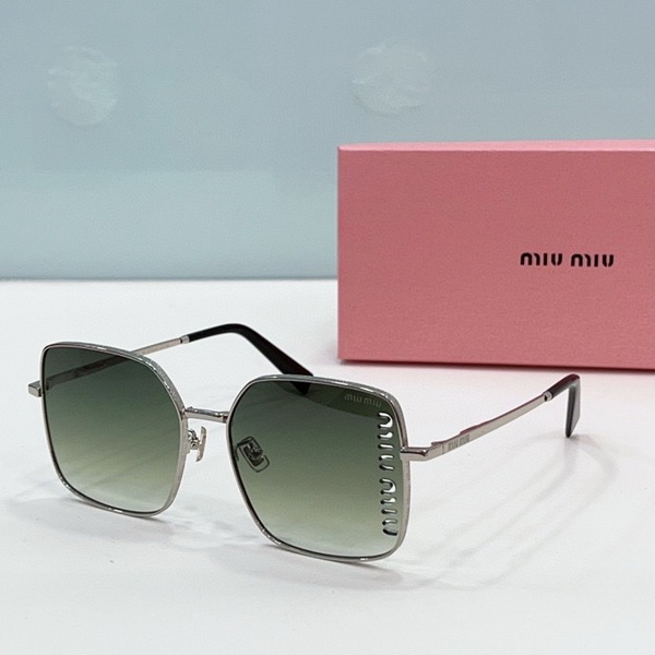 M*um*u-904