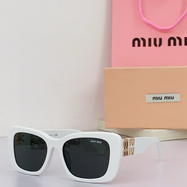 M*um*u-438