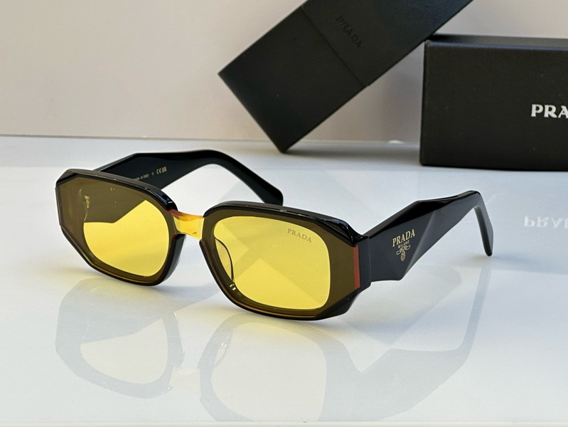 Pra*a sunglasses(aaaa)-2010