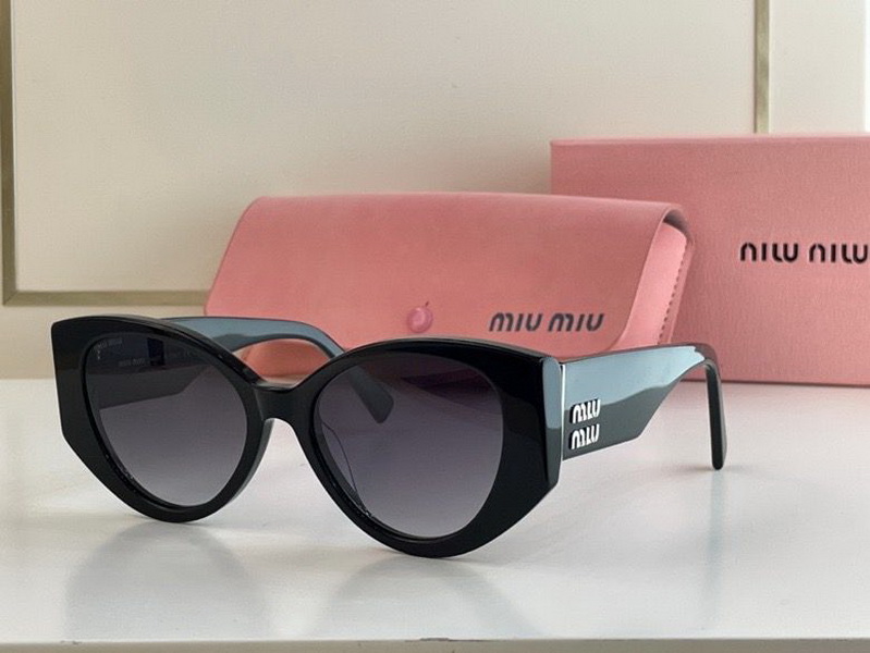 M*um*u-312