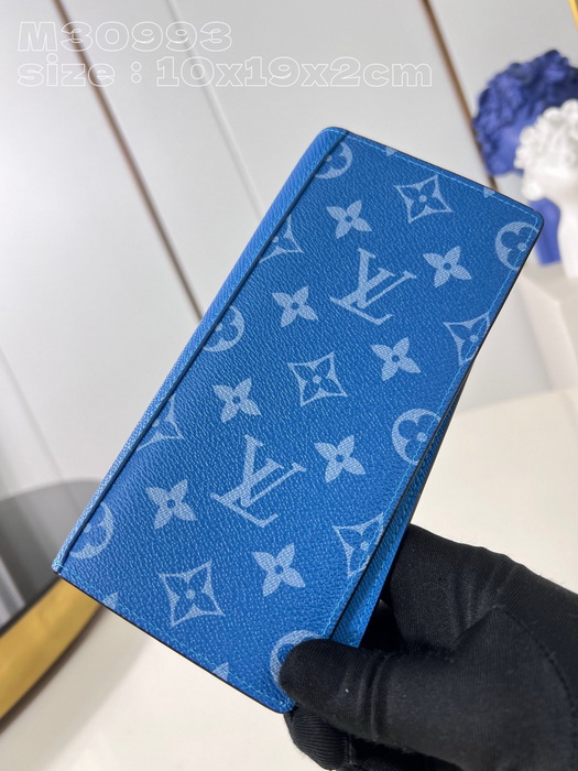 LV Wallets AAA(Men)-046