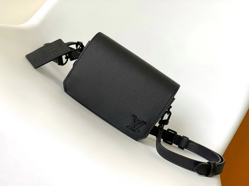 LV Handbags AAA(Men)-132