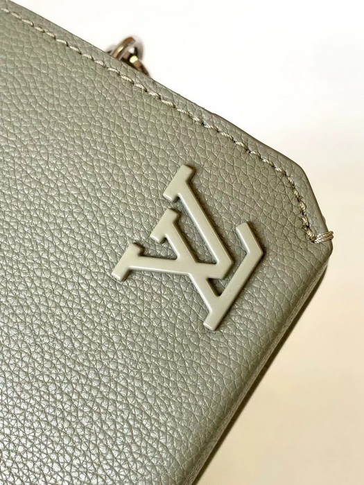 LV Handbags AAA(Men)-133