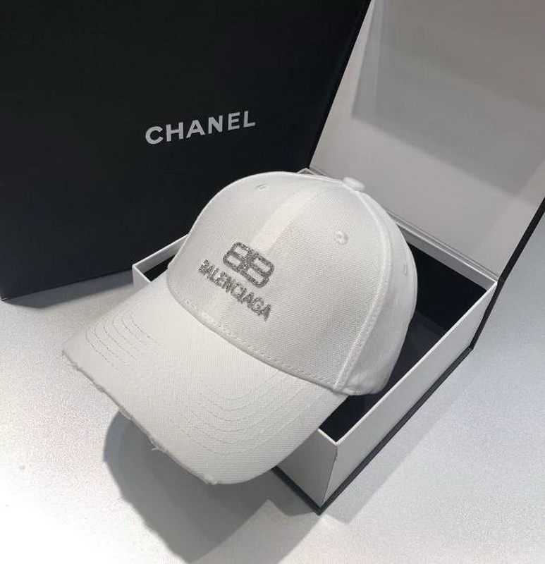 Ba*len*cia*ga cap-135