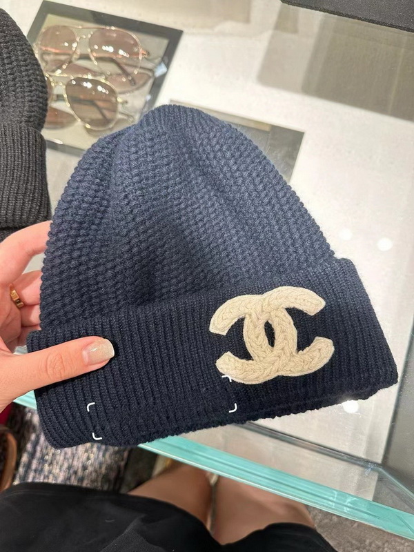 Ch*el beanies-033