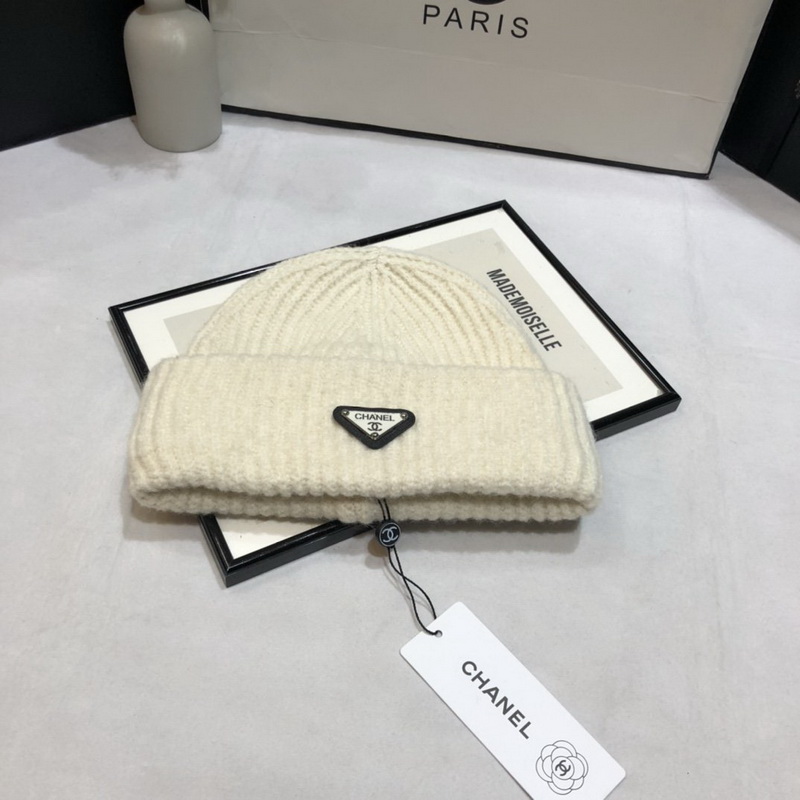 Ch*el beanies-091