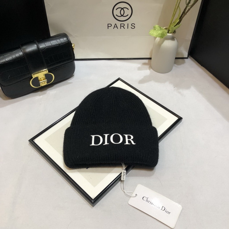 D*or beanies-016