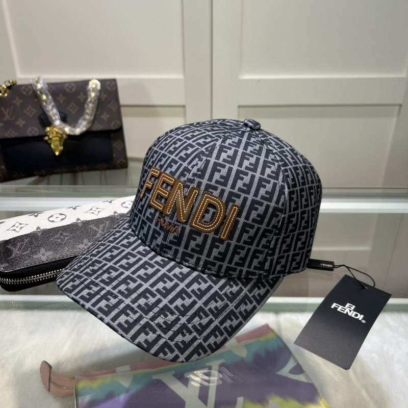 F**di cap-083