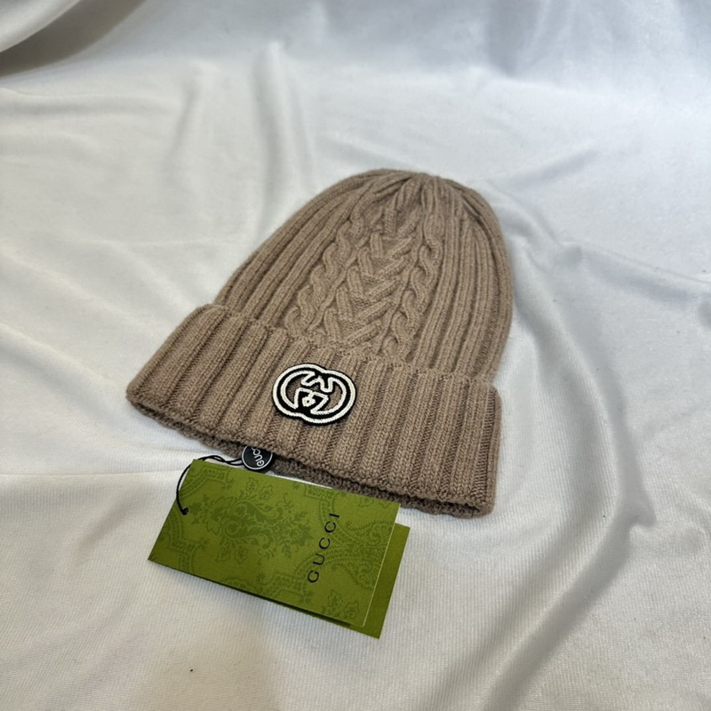 G*u*i beanies-012
