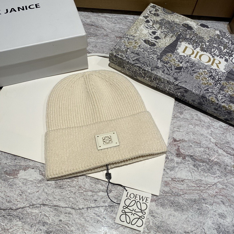 L0ew* beanies-037