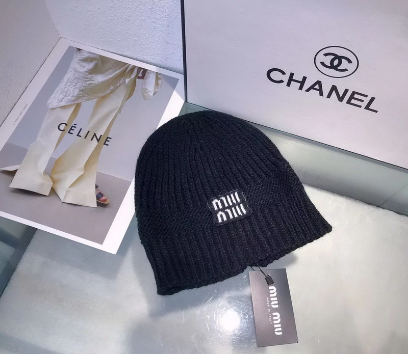 M*um*u beanies-003