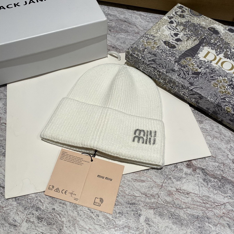 M*um*u beanies-035