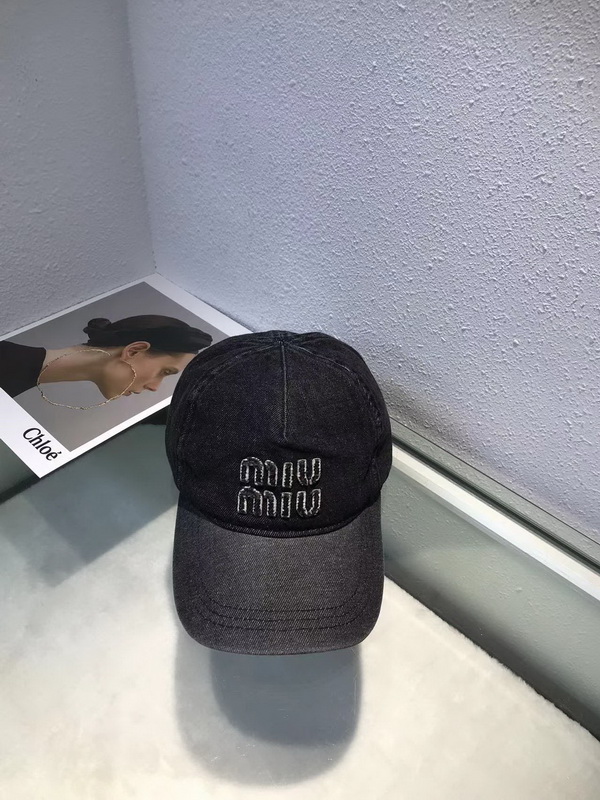 M*um*u cap-133