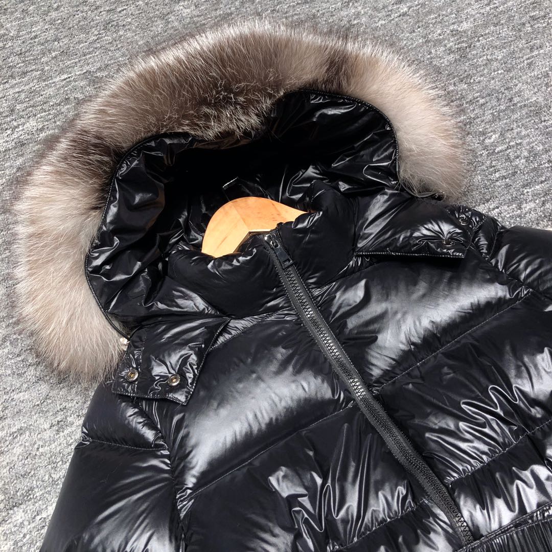 Moncler Coat(Women)-083