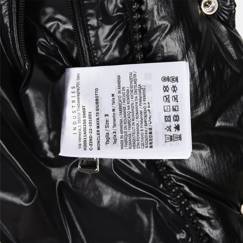Moncler Coat-210