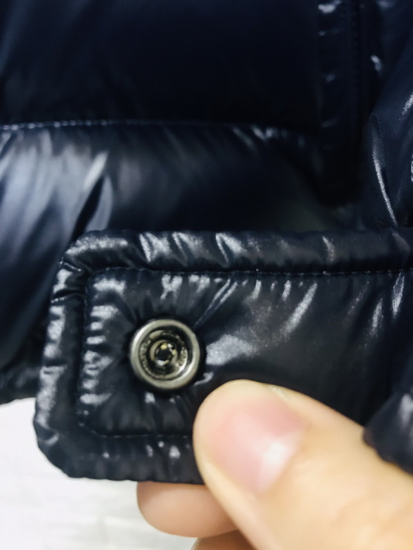 Moncler Coat-235