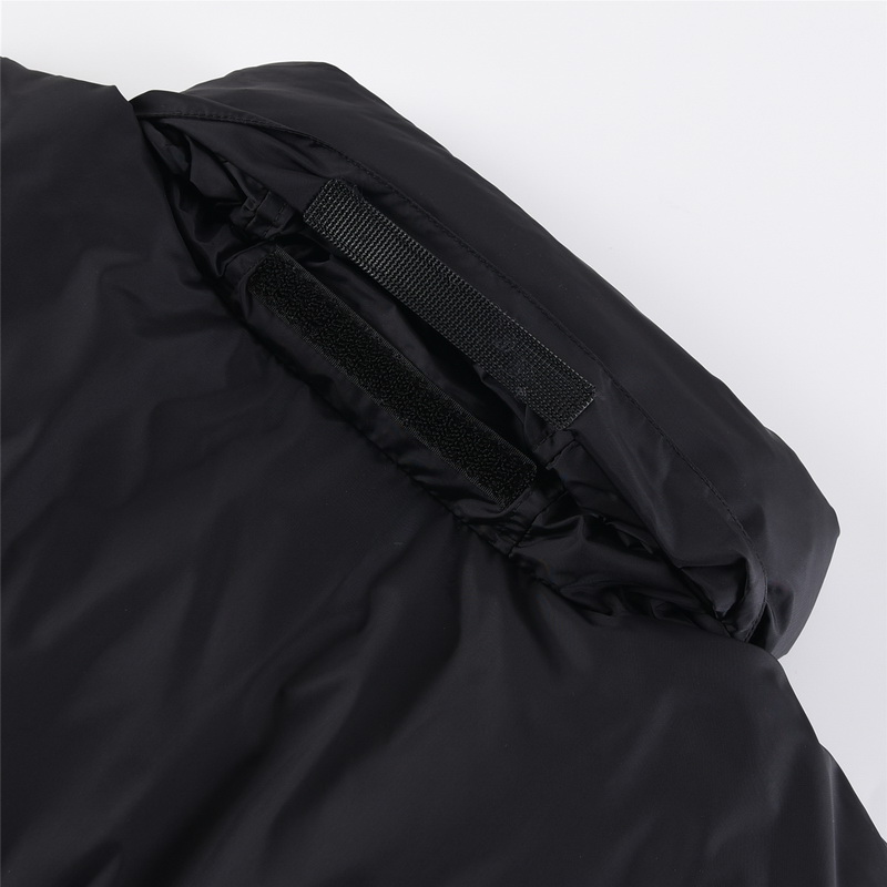 the n0*h F**e coat-088