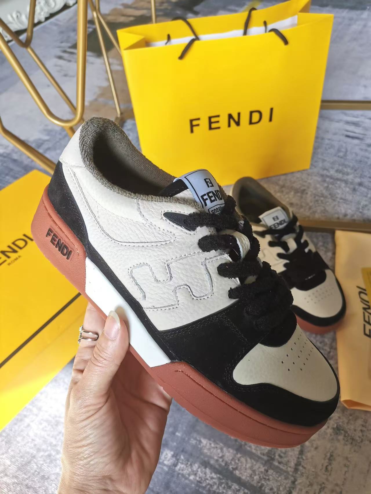 F**di shoes(aaa)-039