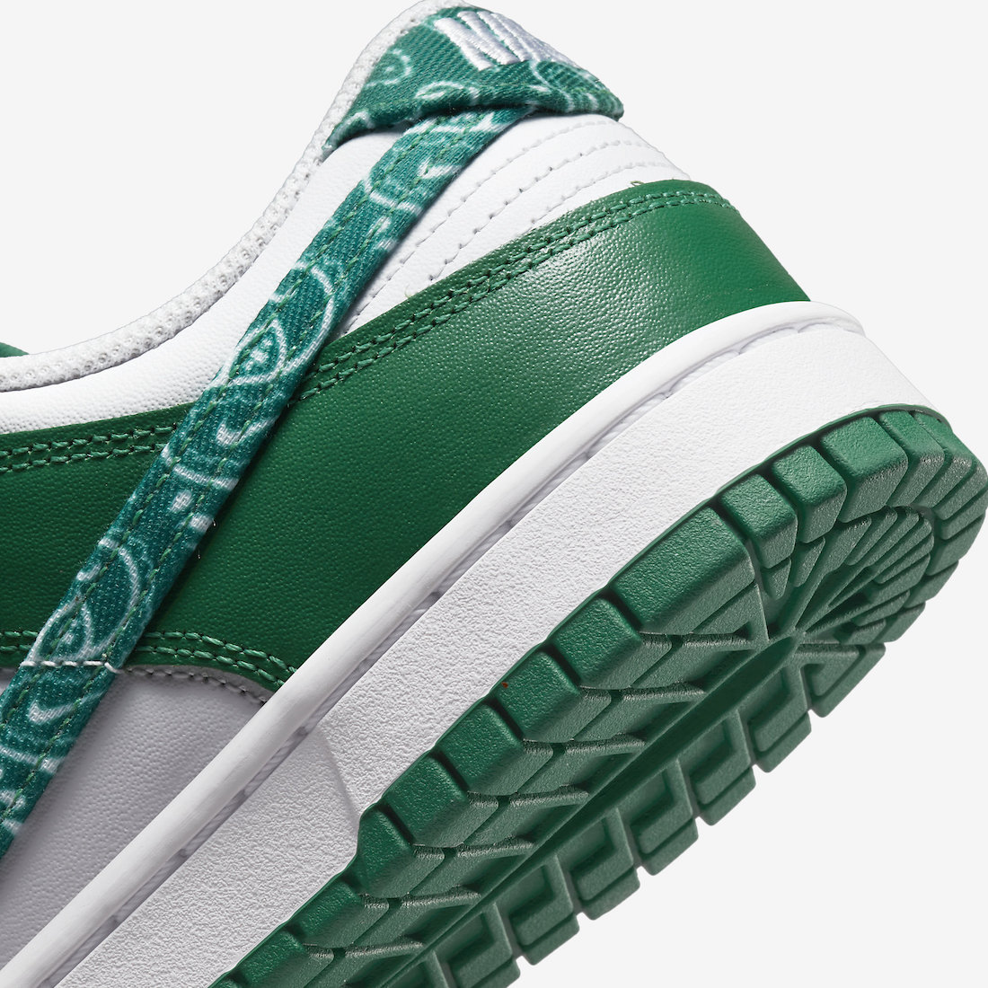 Nike Dunk Low Green Paisley