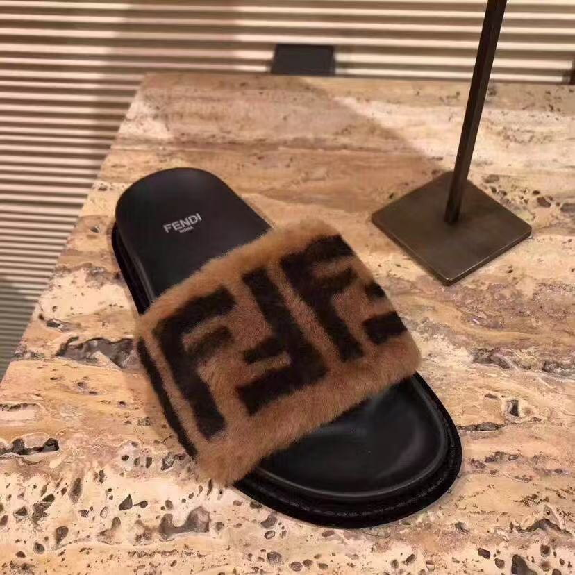 F**di slippers(aaa)-006